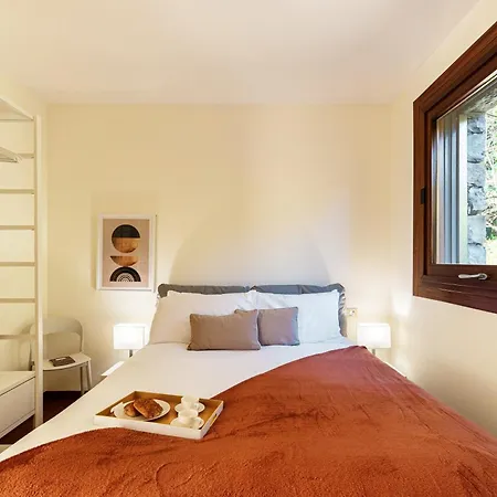 Mara - By Myhomeincomo * Como