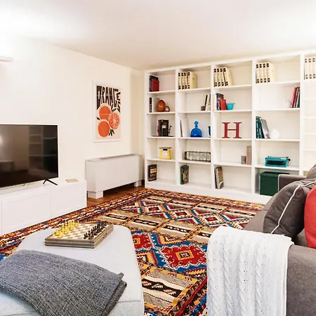 Mara - By Myhomeincomo Vila *