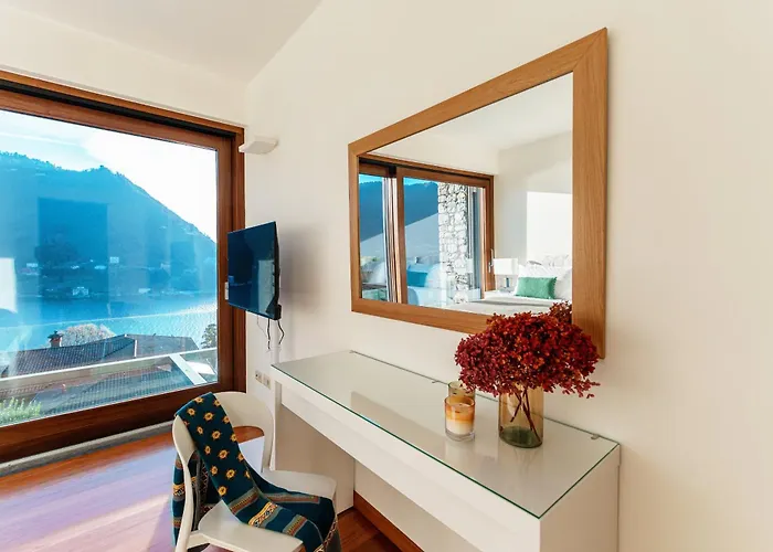 Mara - By Myhomeincomo ヴィラ *