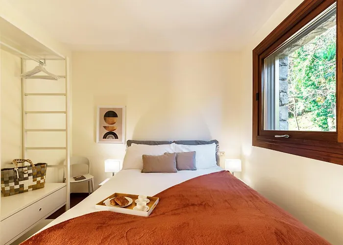 Mara - By Myhomeincomo * Como