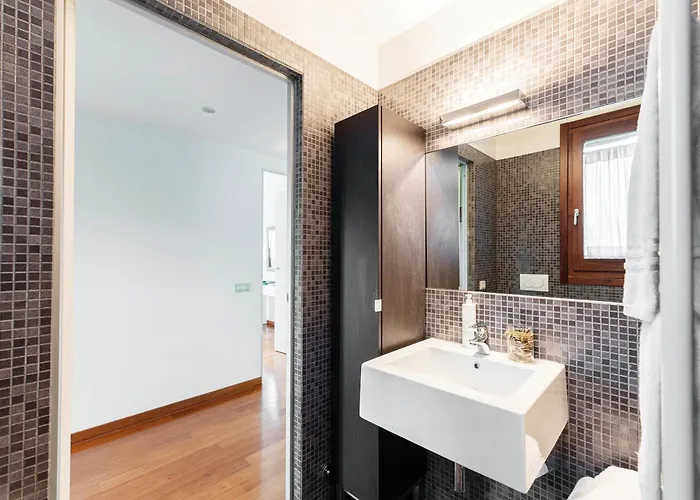 Mara - By Myhomeincomo ヴィラ コモ