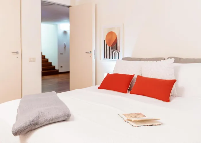 Mara - By Myhomeincomo Vila *