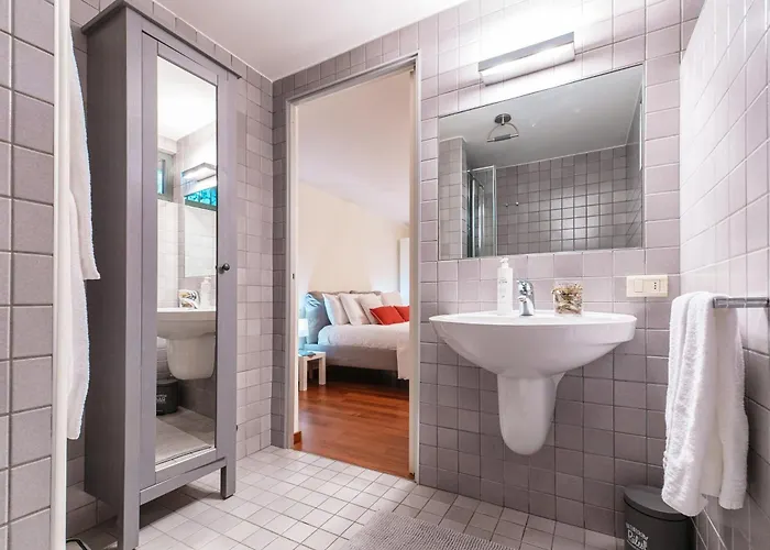 Mara - By Myhomeincomo * コモ