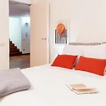 Mara - By Myhomeincomo Villa *